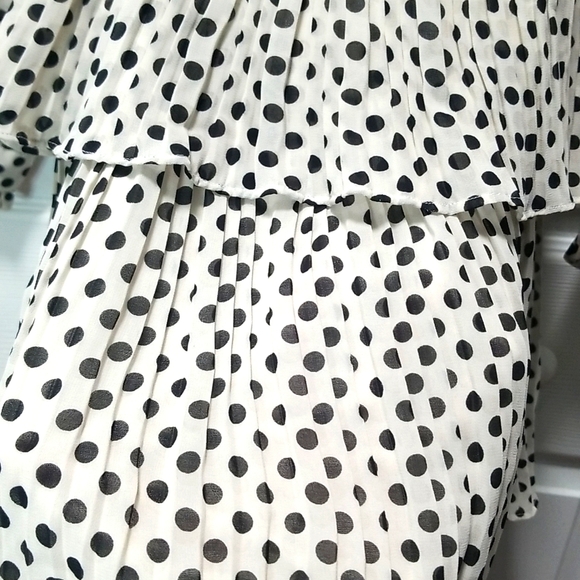 Boohoo Polka Dot Chiffon 3 Tiered Midi Dress Size 4 - Picture 10 of 11